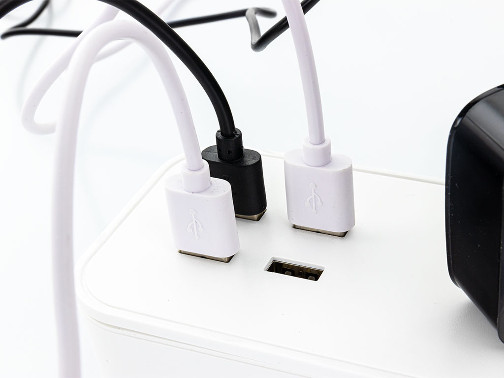 Smart Power Steckdose – 4 USB-Anschlüsse (HWP303U)