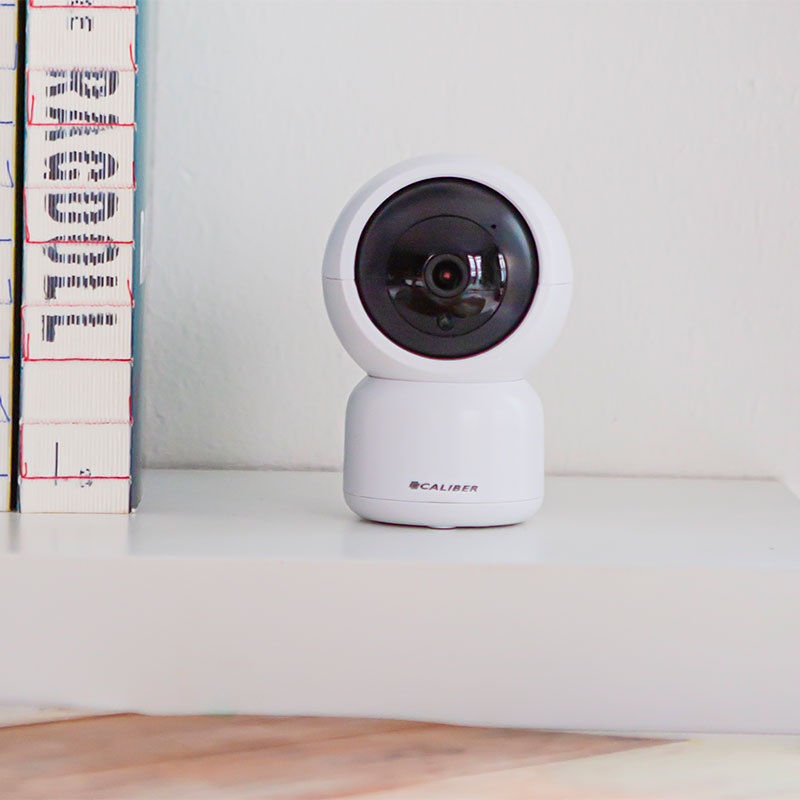 Caliber Smart-Kamera 1080P mit Schwenk-/Neigefunktion (HWC102PT)